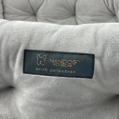 Tufted Royalty Dog & Cat Bed - Light Grey