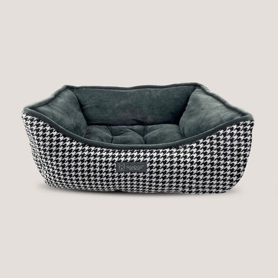 Black and White Houndstooth Reversible Bed